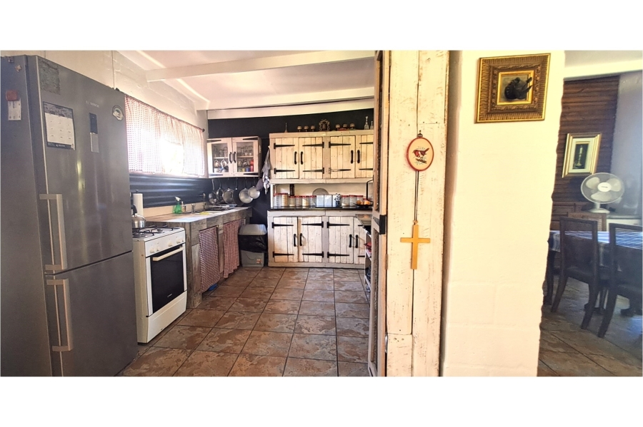 2 Bedroom Property for Sale in Suurbraak Western Cape